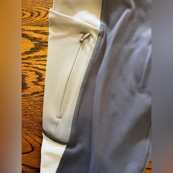 Athleta‎ | Women’s | Color-block | All In Tight | 7/8 | Leggings | Small - Picture 5 of 9